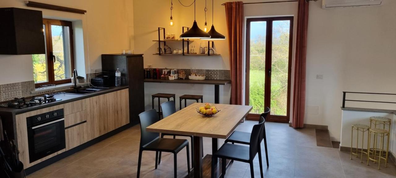 Oltre La Siepe Apartment Nepi Екстериор снимка