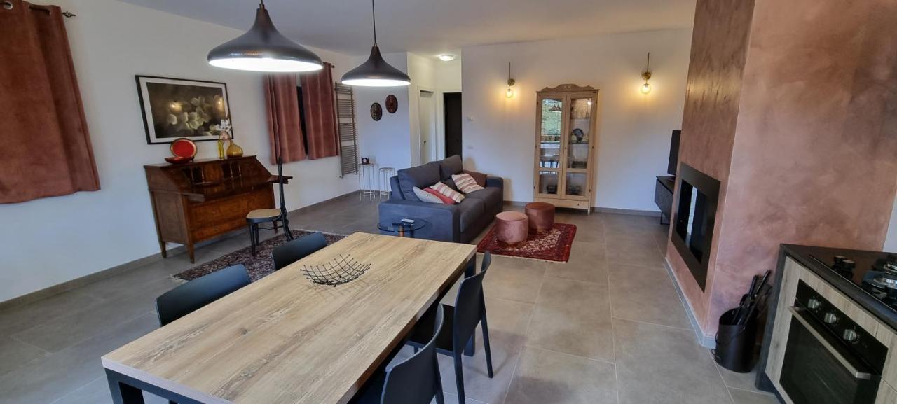 Oltre La Siepe Apartment Nepi Екстериор снимка