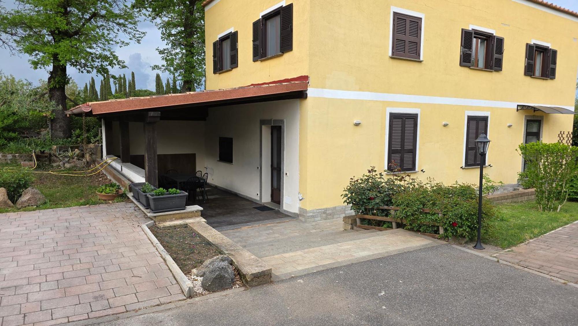 Oltre La Siepe Apartment Nepi Екстериор снимка
